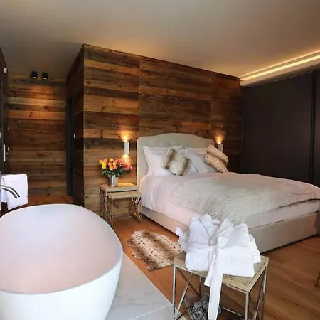 5br Lovely Mountain With View Chalet - What'app - 0039-3512-039-610 - For Reservations! 브루일서비니아