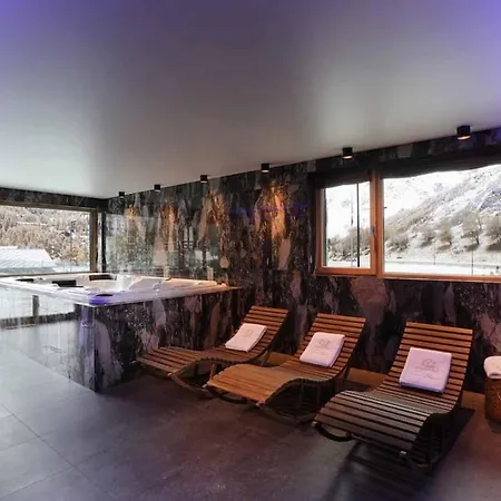 5br Lovely Mountain With View Chalet - What'app - 0039-3512-039-610 - For Reservations! Вилла