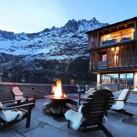 Вилла 5br Lovely Mountain With View Chalet - What'app - 0039-3512-039-610 - For Reservations! Брей-Червиния